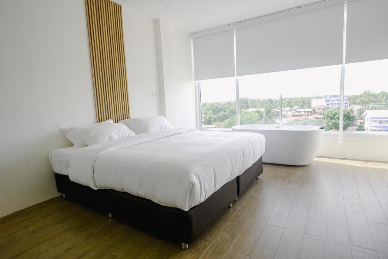Hotel Agnes Buriram Ngoại thất bức ảnh