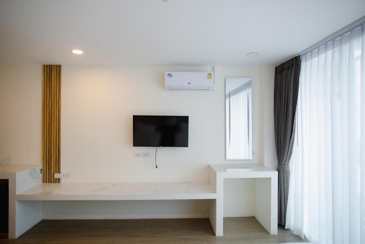 Hotel Agnes Buriram Ngoại thất bức ảnh