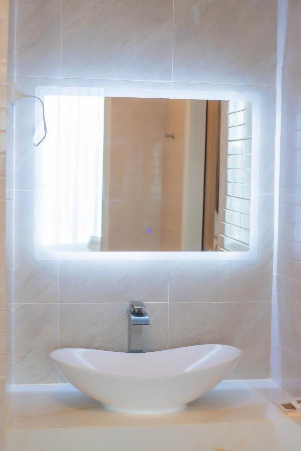 Hotel Agnes Buriram Ngoại thất bức ảnh