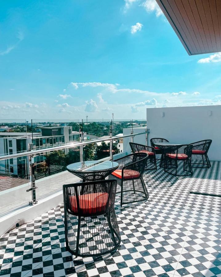 Hotel Agnes Buriram Ngoại thất bức ảnh